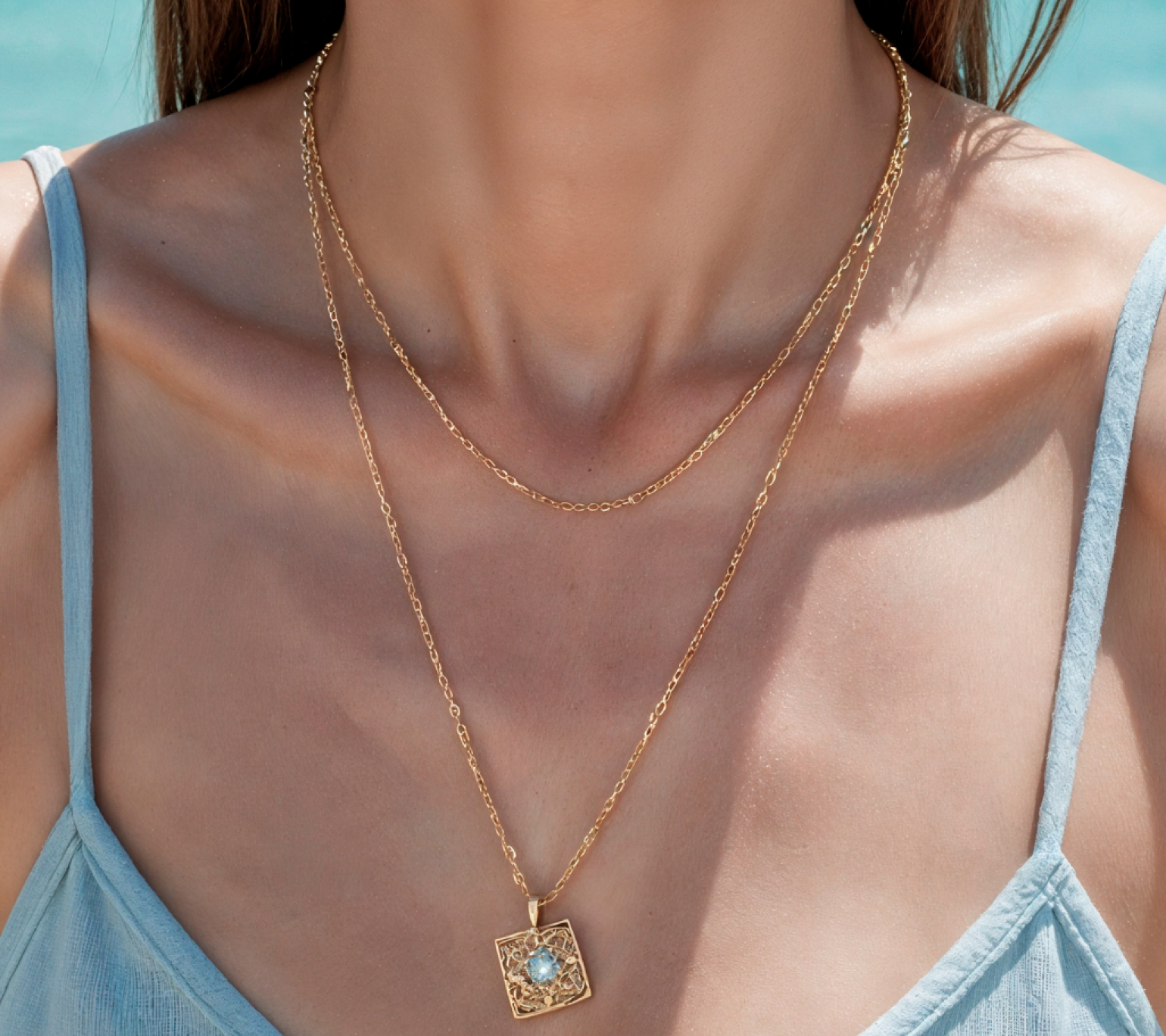 Perhiasan dan Kalung Emas Queen Emas